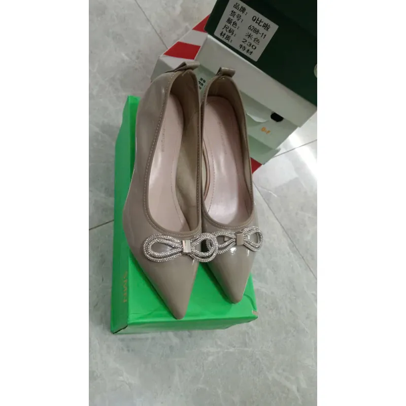Giày cao gót nữ size 39, màu trà sữa, gót 4cm 722711