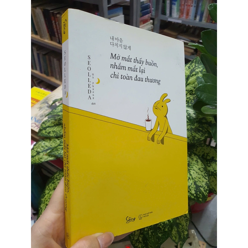 MỞ MẮT THẤY BUỒN, NHẮM MẮT LẠI CHỈ TOÀN ĐAU THƯƠNG 475429