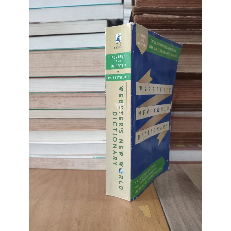 Webster's New World Dictionary (revised and update) 778239