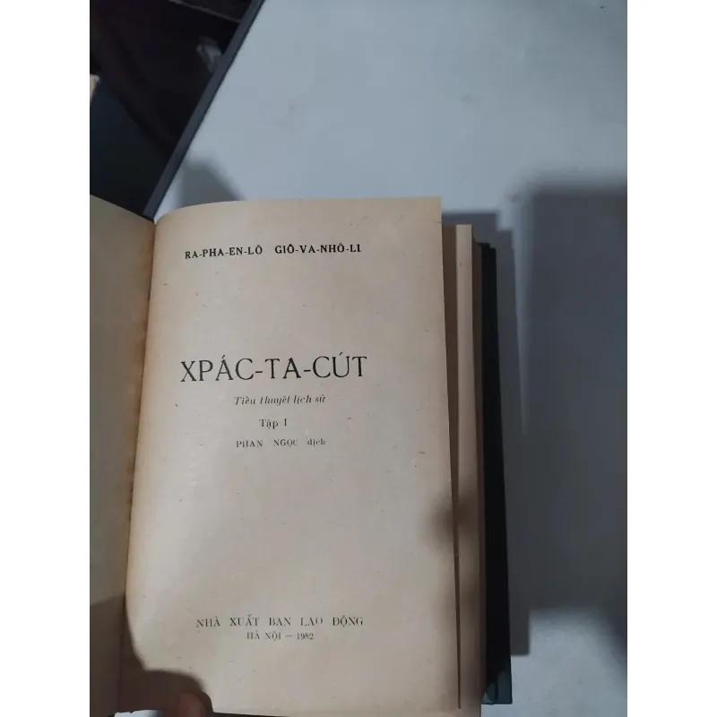 Sparacus của Raffaello Giovagnoli 936570