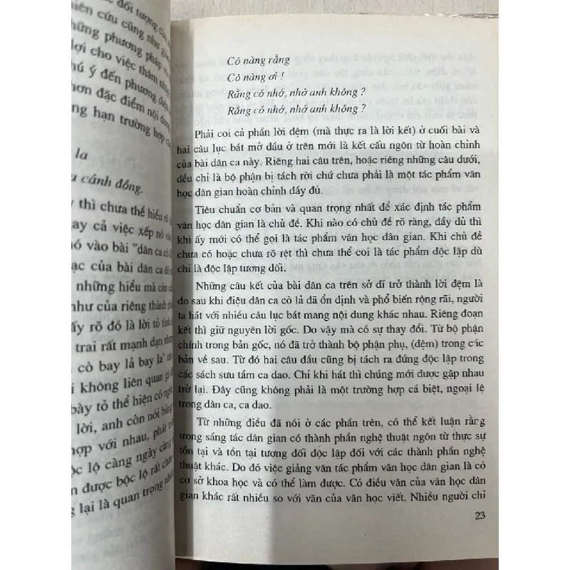 Mấy vấn đề phương pháp giảng dạy, nghiên cứu văn học dân gian - Hoàng Tiến Tựu 695513