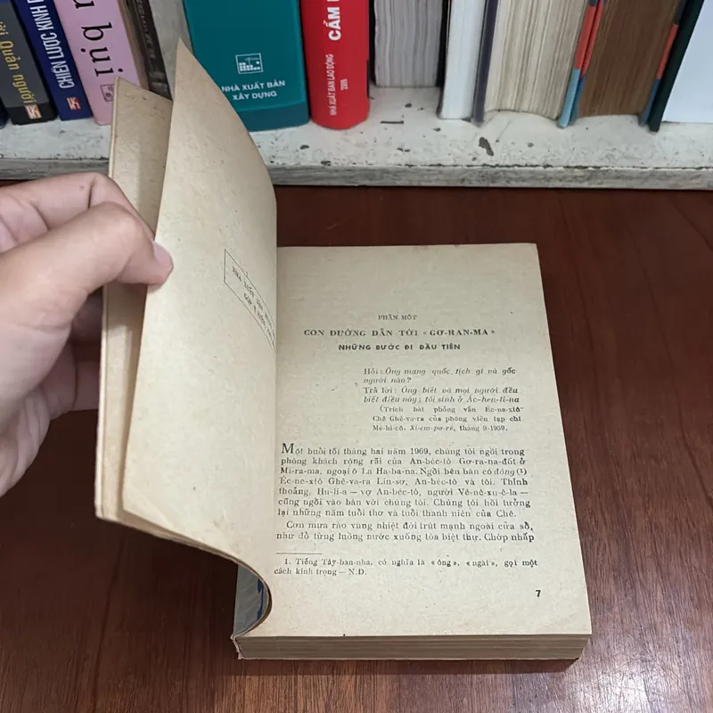 II Sách Xưa: Chê Ghê Va Ra - LLA VƠ RÉT XKI - 1977 639907