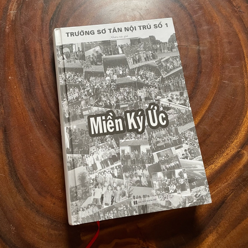 II Tựa sách: Miền Ký Ức _ Trường Sơ Tán Nội Trú Số 1 - Nhiều Tác Giả - 2021 446582