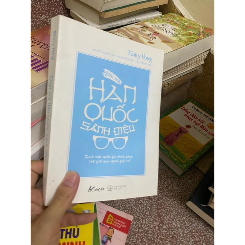 Sách giải mã Hàn quốc sành điệu 308143