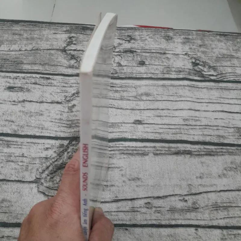 Sách luyện phát âm tiếng Anh. Sounds English. Chú giải Nguyễn Thành Yến 706170