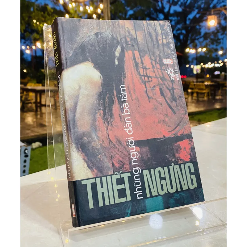 NHỮNG NGƯỜI ĐÀN BÀ TẮM - THIẾT NGƯNG 605401