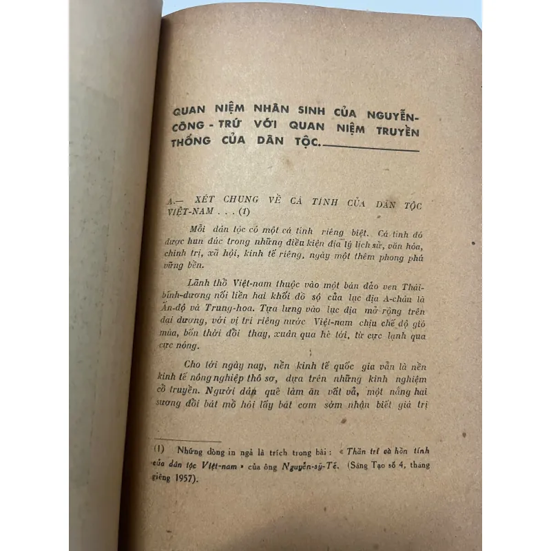 Khảo luận về Nguyễn Công Trứ – Doãn Quốc Sỹ, Việt Tử - nam sơn xuất bản 991850