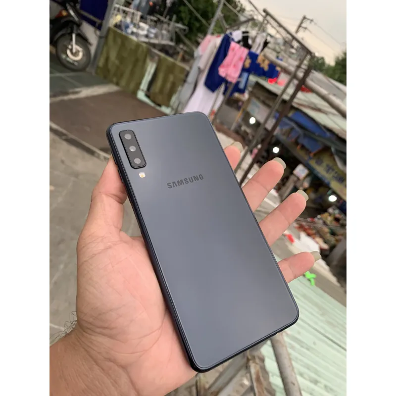 Samsung Galaxy A750 màu sáng bóng bẫy, ram 4GB/64Gb, 3 camera 24mpx, mạnh mượt, 2 sim 797272