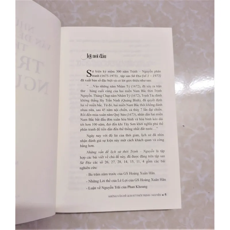 Sách: Những vấn đề lịch sử thời Trịnh Nguyễn - TG: Nhiều tác giả 720913