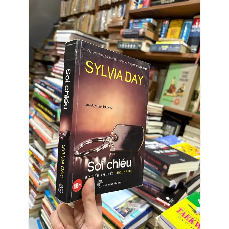 Soi chiếu - Sylvia Day 591308