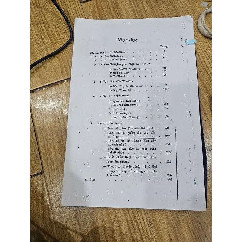 Tận thế và hội Long - Hoa (sách photo, mất bìa, đủ nội dung)
 722439