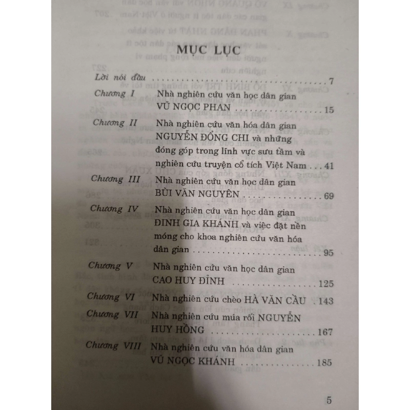 Các tác giả nghiên cứu Văn hóa Dân gian - 1995 - 415 trang LỊCH SỬ - CHÍNH TRỊ - TRIẾT HỌC ANTQ1301 909937