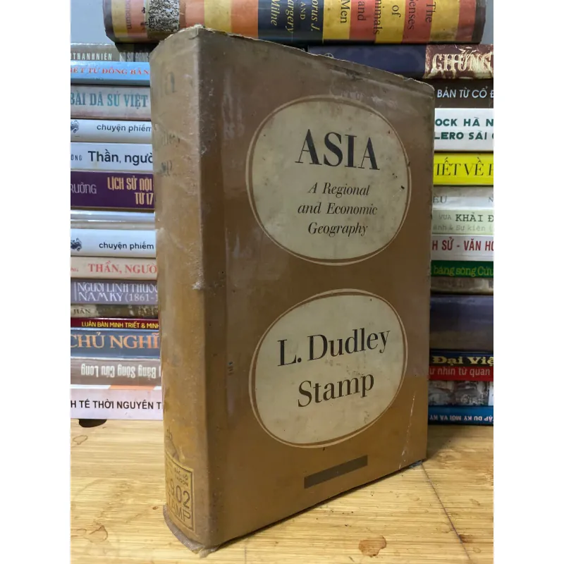 Sách cũ: Asia: A Regional and Economic Geography - L. Dudley Stamp 1002168
