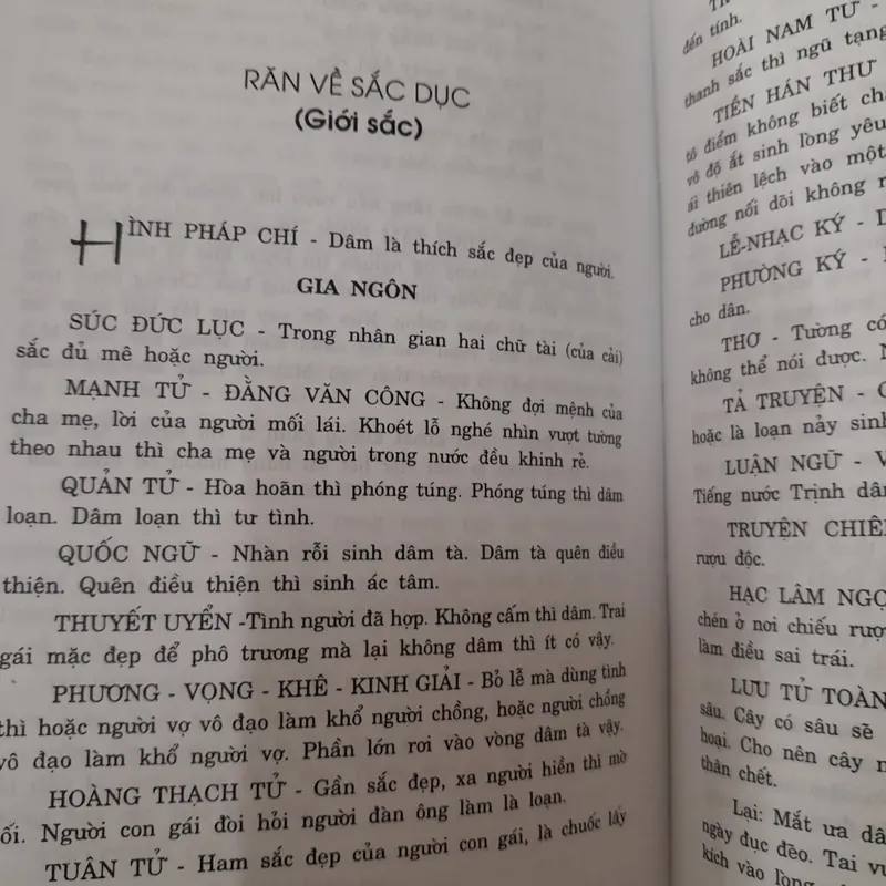 Sách khảo cứu- Tuyển tập Cao Xuân Dục. Tập 1 Người đời nên biết. N dịch Trần Lê Sáng 707708