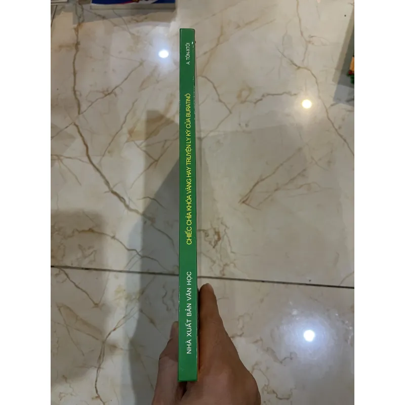 Chiếc chìa khóa vàng hay truyện ly kỳ của Buratino - A.Tôn-xtôi 748604