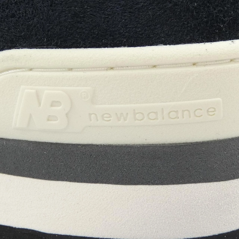 Giày thể thao New Balance - Hàng hiệu Authentic 905242