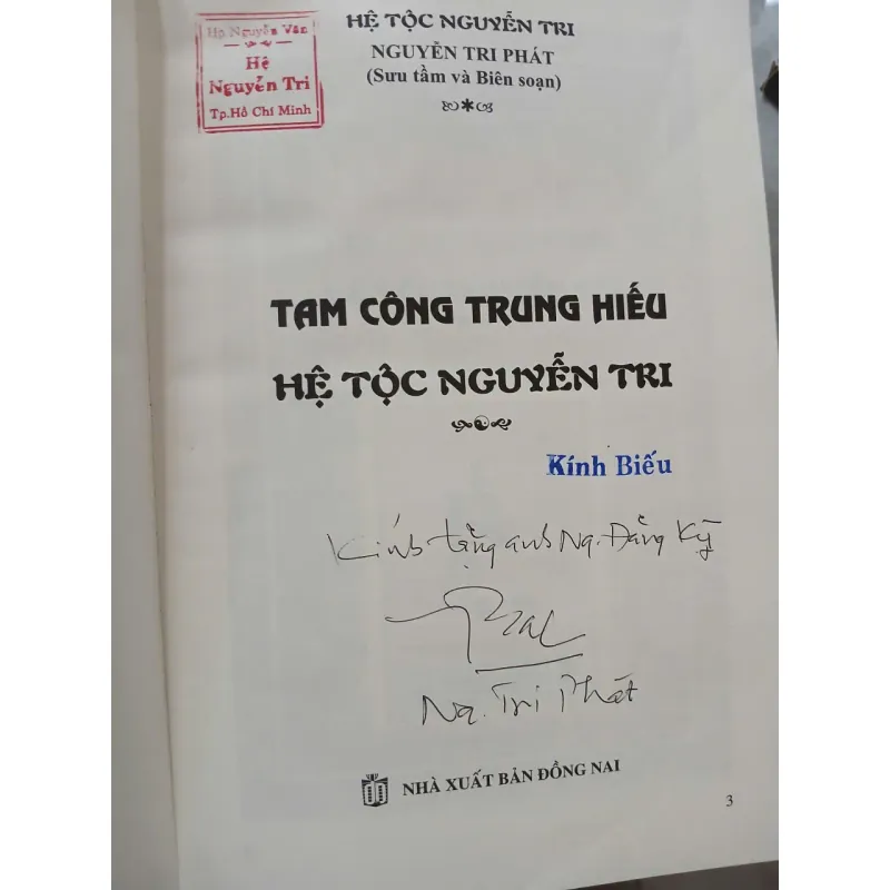 TAM CÔNG TRUNG HIẾU HỆ TỘC NGUYỄN TRI (BÌA CỨNG) - NGUYỄN TRI PHÁT 999061