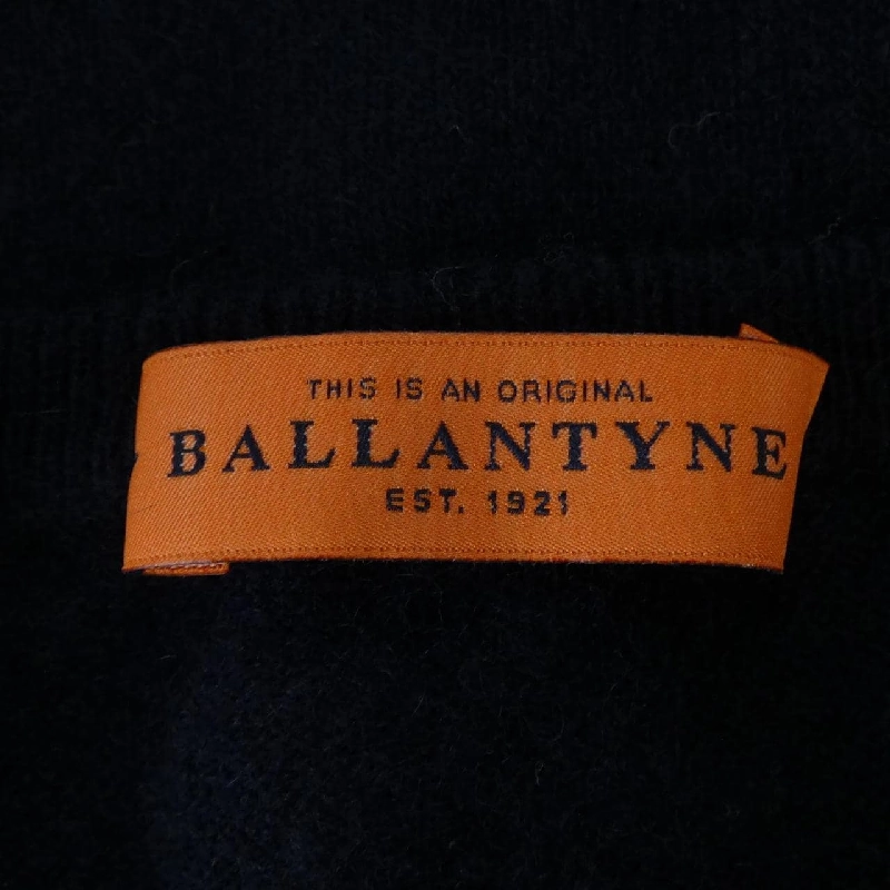 Áo khoác cardigan BALLANTYNE - Hàng hiệu Authentic 824194