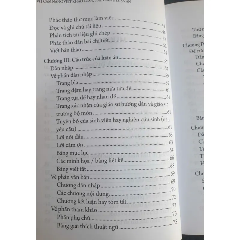 Cẩm Nang Viết Khảo Luận Luận Văn Và Luận Án 737674