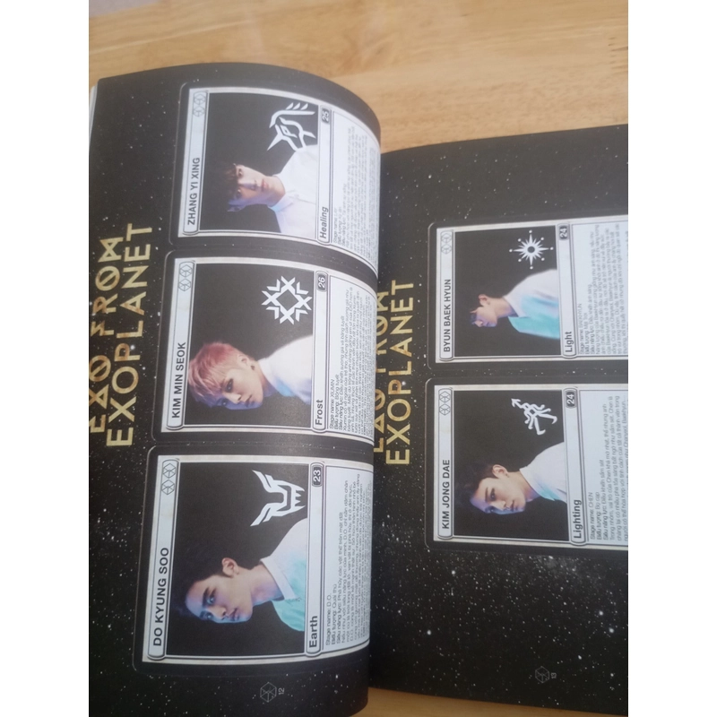 3 quyển fanbook tặng kèm mega poster 521689