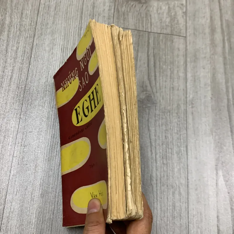 Những ngôi sao eghe. Bộ 2 tập. 6b2 718628