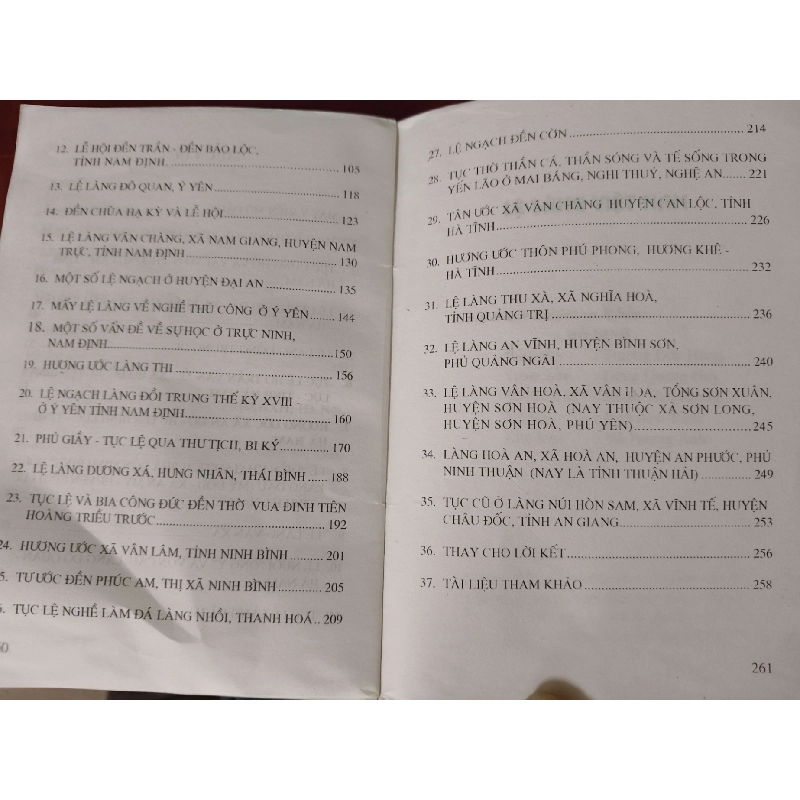 Lệ làng Việt Nam - Hồ Đức Thọ - Xb 1999 - 261 trang LỊCH SỬ - CHÍNH TRỊ - TRIẾT HỌC ANTQ2809 920722