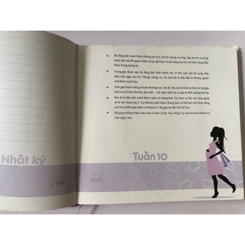 NHẬT KÝ THAI KỲ 40 TUẦN HẠNH PHÚC  Sách bìa cứng, in màu, giấy bóng  304057