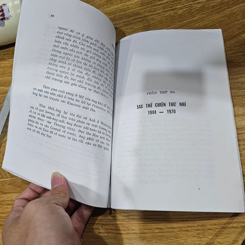 Bertrand Russell chiến sĩ tự do và hòa bình (sách photo)
 688270