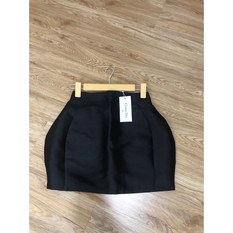 Chân váy đen ngắn size S màu đen còn nguyên mác 466239