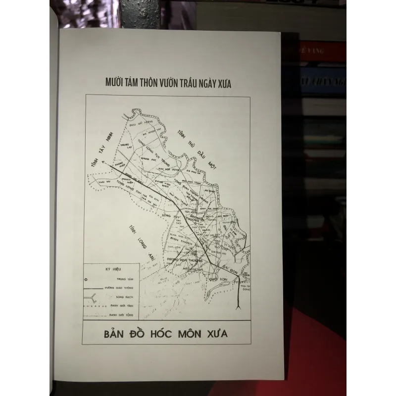 Mười tám thôn vườn trầu - Trần Nhật Vy 992423