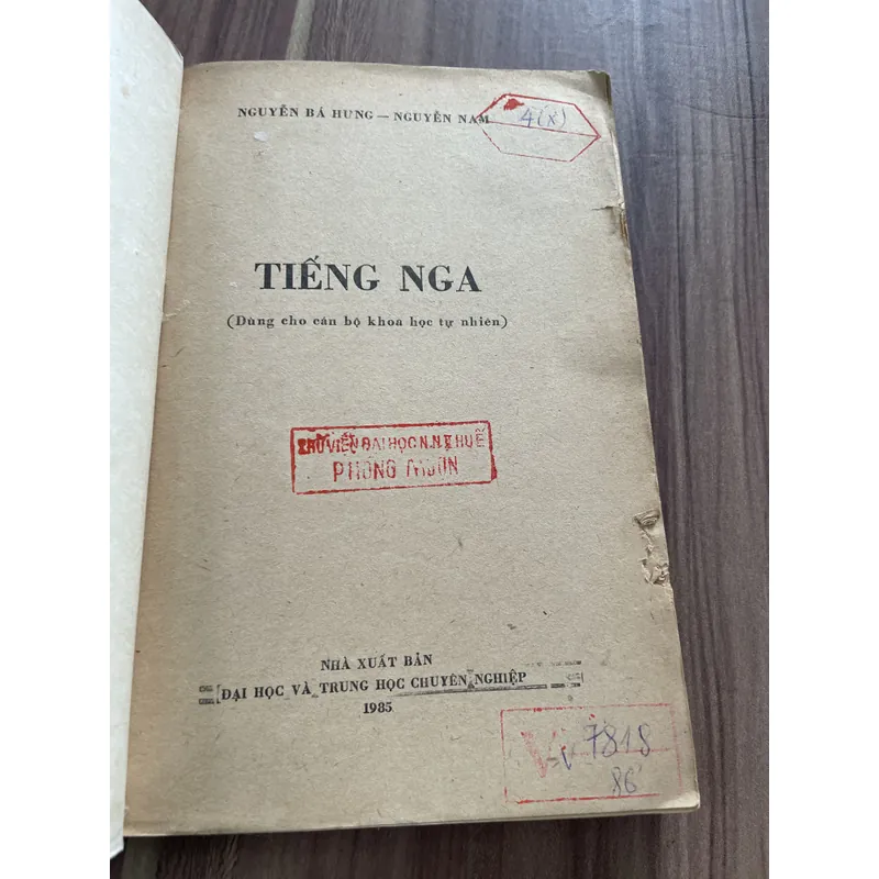 Tiếng Nga - (Dùng cho cán bộ khoa học tự nhiên) 739348