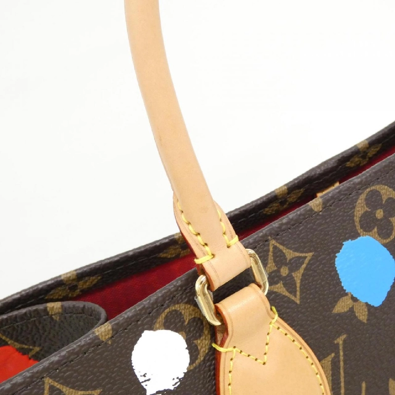 Túi Louis Vuitton Monogram (LV X YK) On The Go 2023RT MM M46379 618477