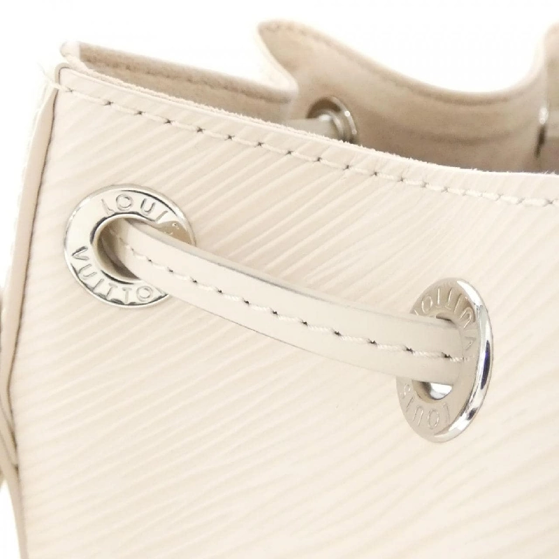 Túi Louis Vuitton Epi Noe BB M12848 616782