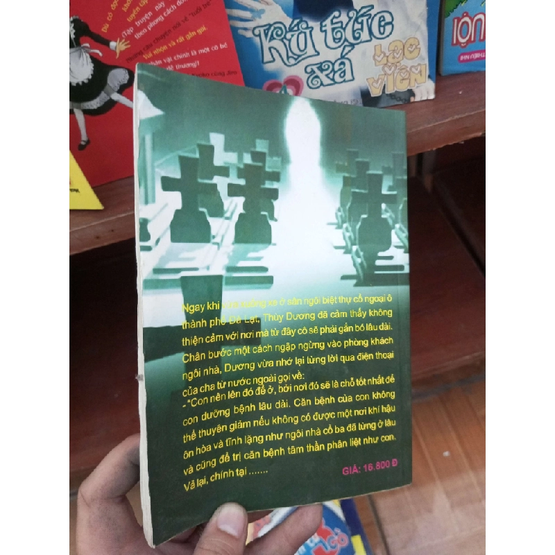 Căn nhà hoang vắng 2011 Sách văn học VAVO-AK19 935877