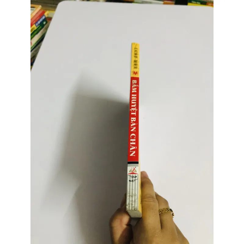 BẤM HUYỆT BÀN CHÂN  780388