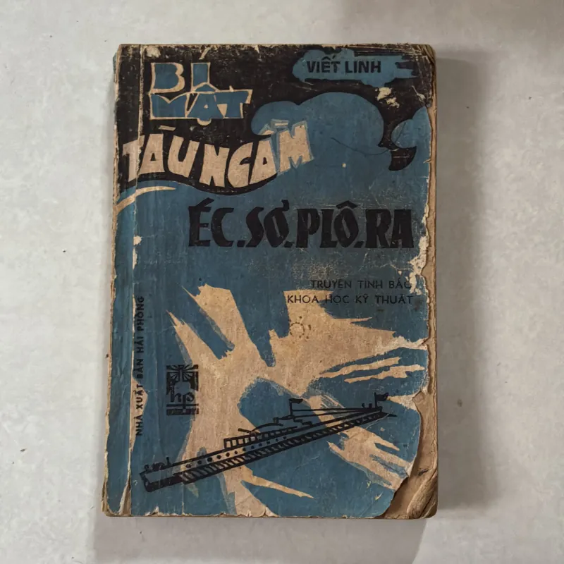 Bí mật tàu ngầm Éc.sơ.plo.ra - Viết Linh 796974