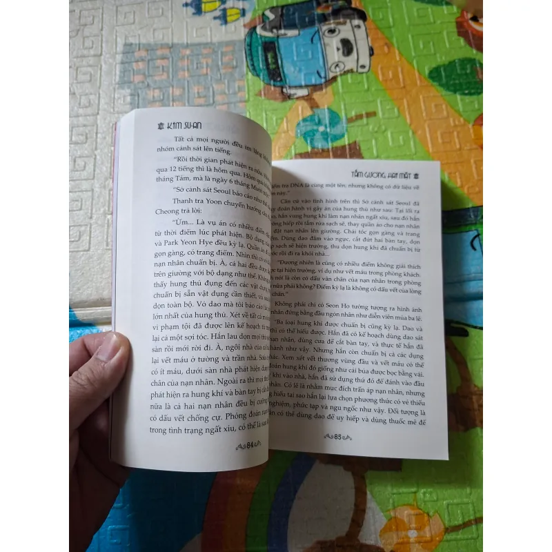 Tấm Gương Hai Mặt 789676