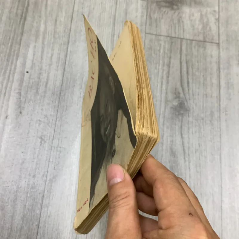 Hồi ký bác hồ 1960. 10a1 1025682