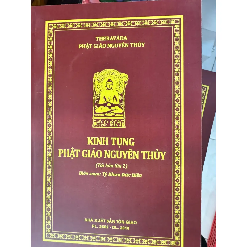 SÁCH KINH TỤNG PHẬT GIÁO NGUYÊN THUỶ 50K 1039850