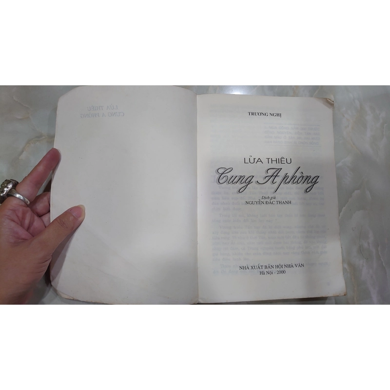 LỬA THIÊU CUNG A PHÒNG.
Tác giả: Tương Nghị.
Người dịch: Nguyễn Đắc Thanh 335716