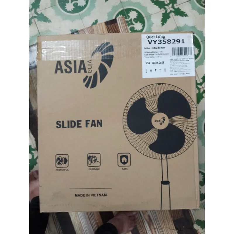 Quạt cây Asia model VY 358291 , Ấm siêu tốc Magic 1, 8 lít 792303