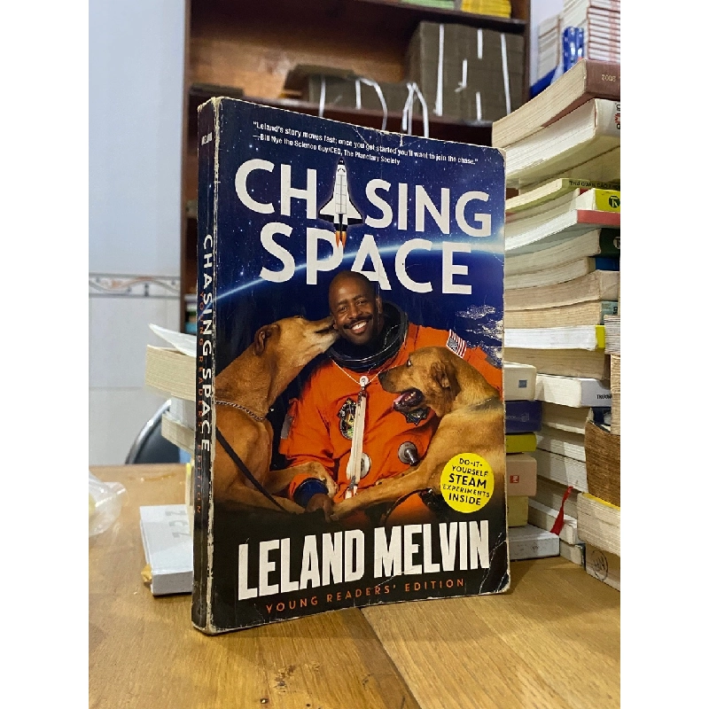 Chasing Space - Leland Melvin 541970