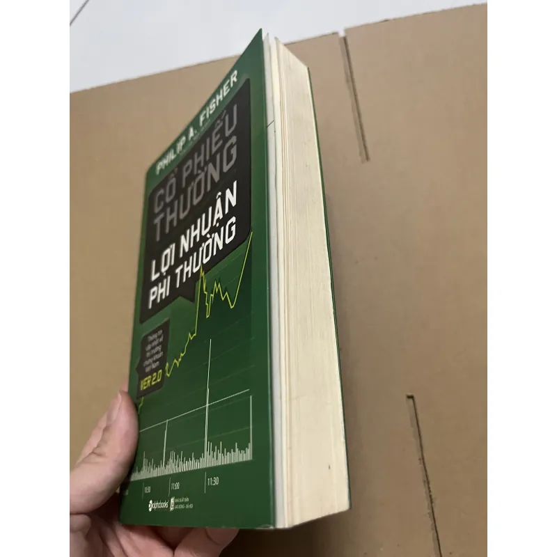 Cổ phiếu thường lợi nhuận phi thường 995857