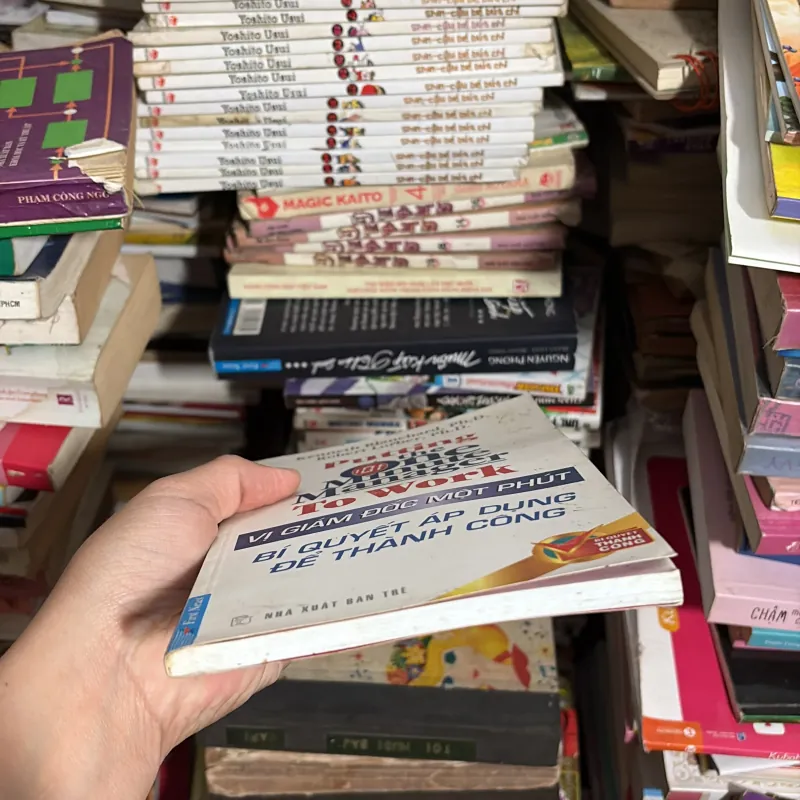 II Sách Kỹ Năng: Vị Giám Đốc Một Phút _ Bí Quyết Áp Dụng Để Thành Công - 2007 779253