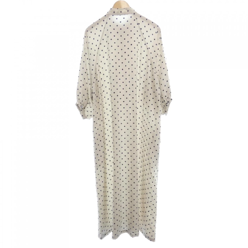 【Mã giảm giá】THIRD Váy 651362