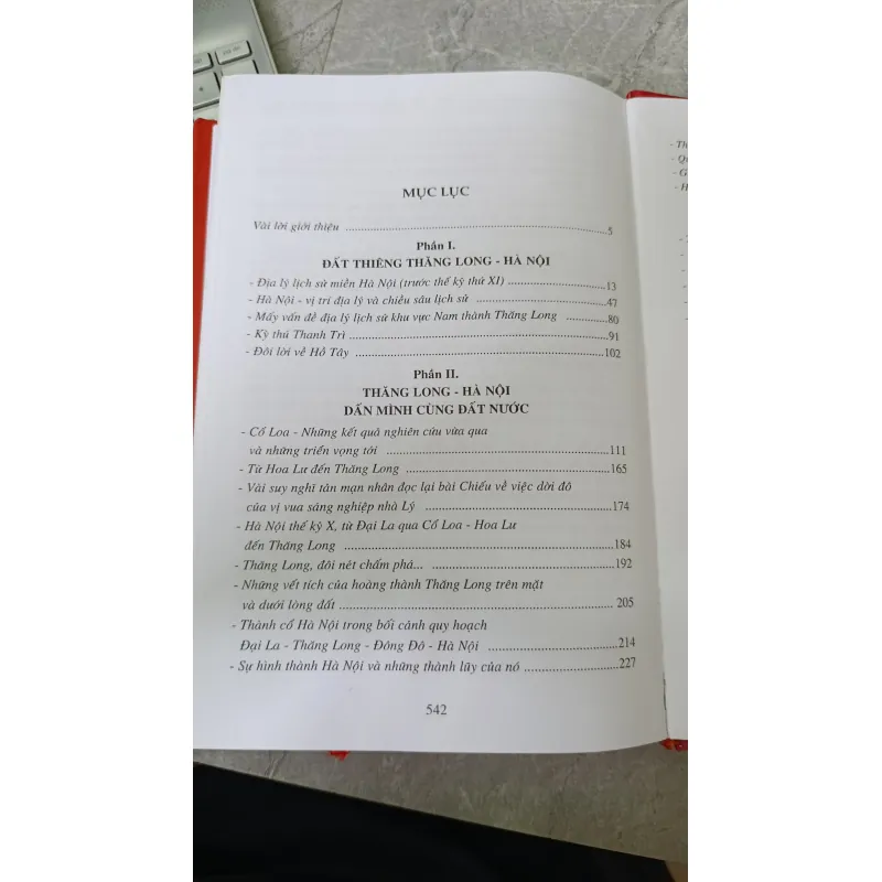 ĐẤT THIÊNG NGÀN NĂM VĂN VẬT - TRẦN QUỐC VƯỢNG 701369