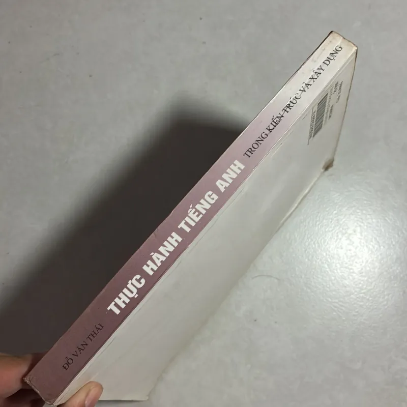 Thực hành Tiếng Anh trong kiến trúc và xây dựng - Đỗ Văn Thái 783170