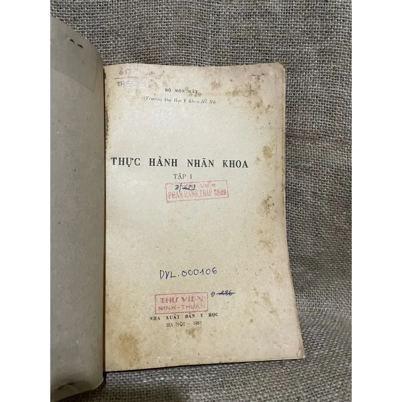 Nhãn khoa thực hành 1 - sách y khổ lớn  989723