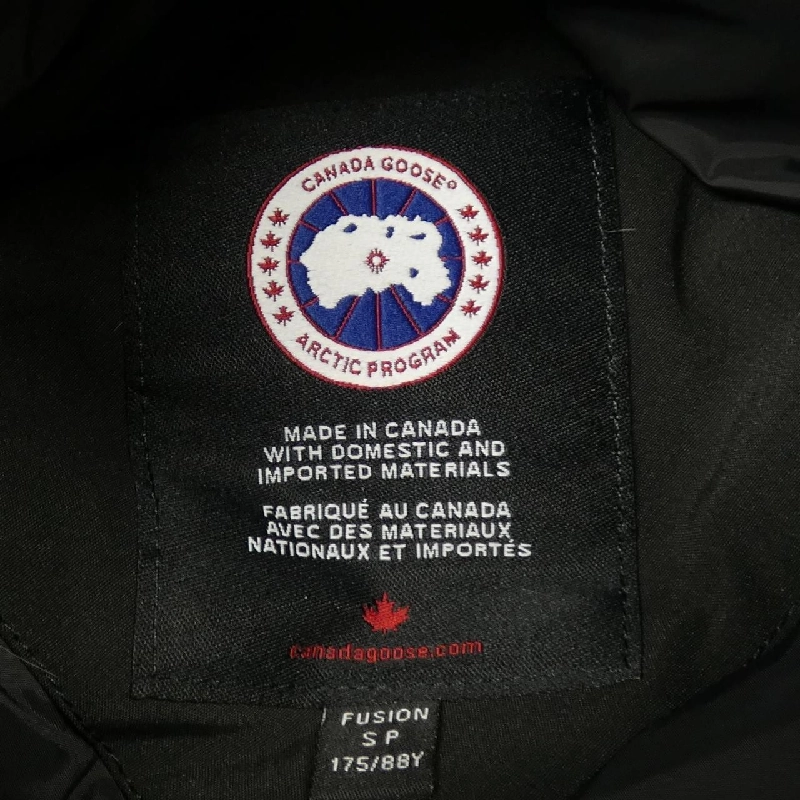 Canada Goose 3426MA CHATEAU Áo khoác lông vũ - Hàng hiệu Chính hãng 893584