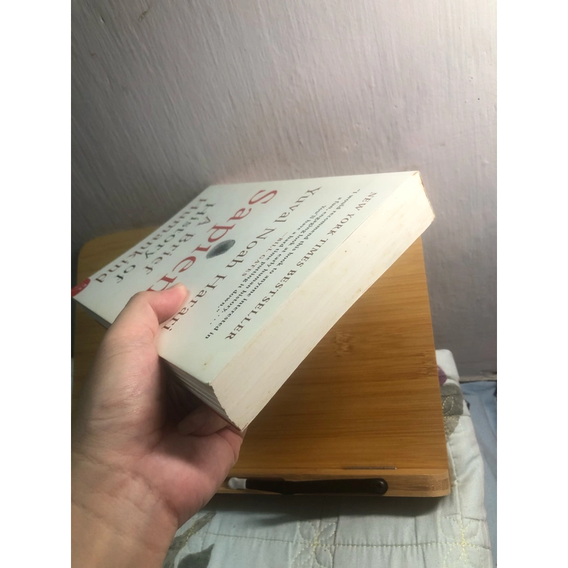 Lược sử loài người (NEW 100%, tiếng Anh, in màu trên giấy bóng láng rất đẹp) 327840